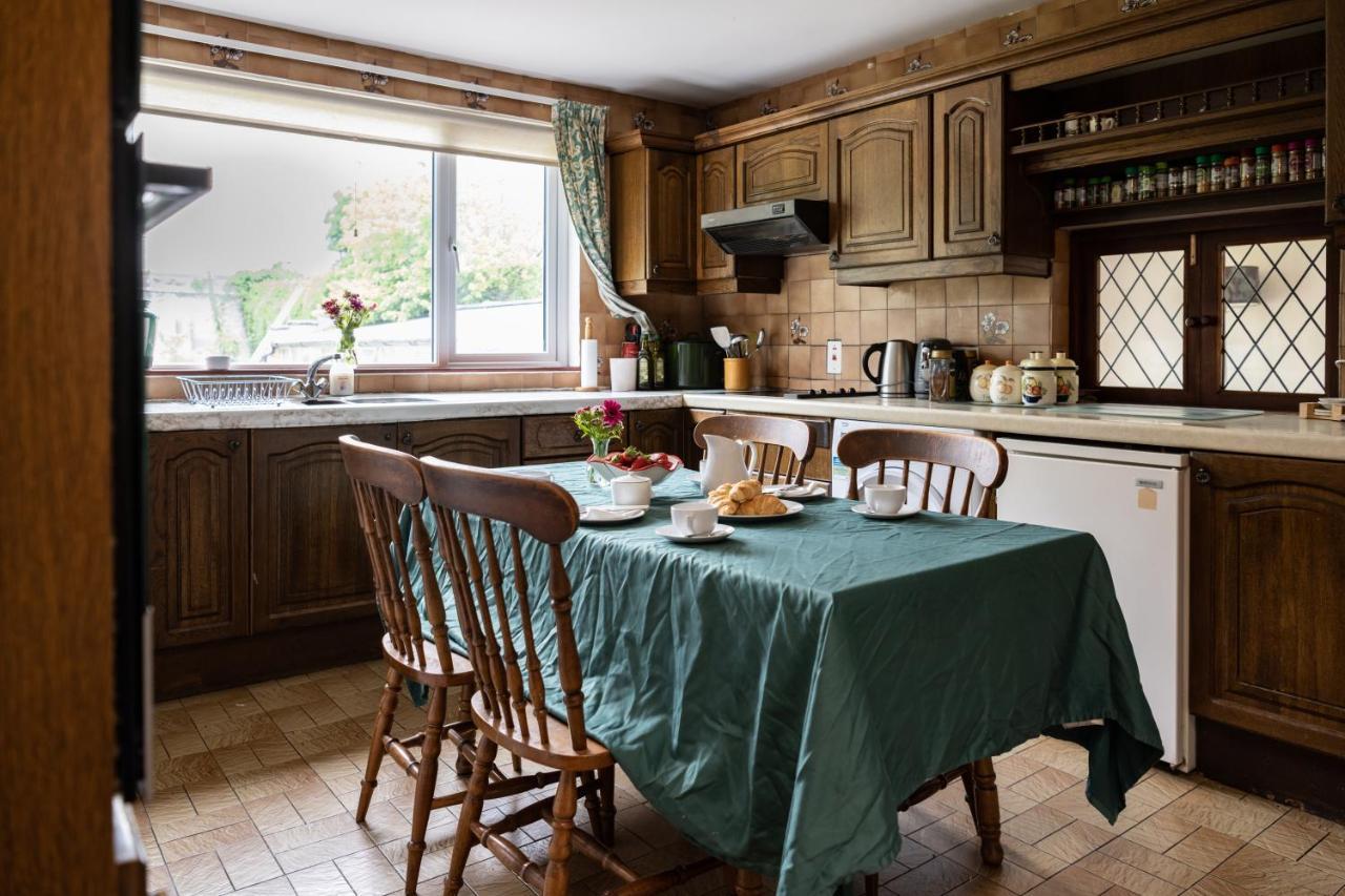 กลีน-นา-สมอล Bed & Breakfast โฮวท์ ภายนอก รูปภาพ